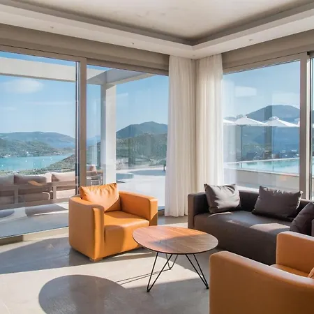 Callista فيلة *