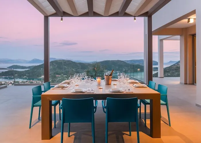 Callista Villa